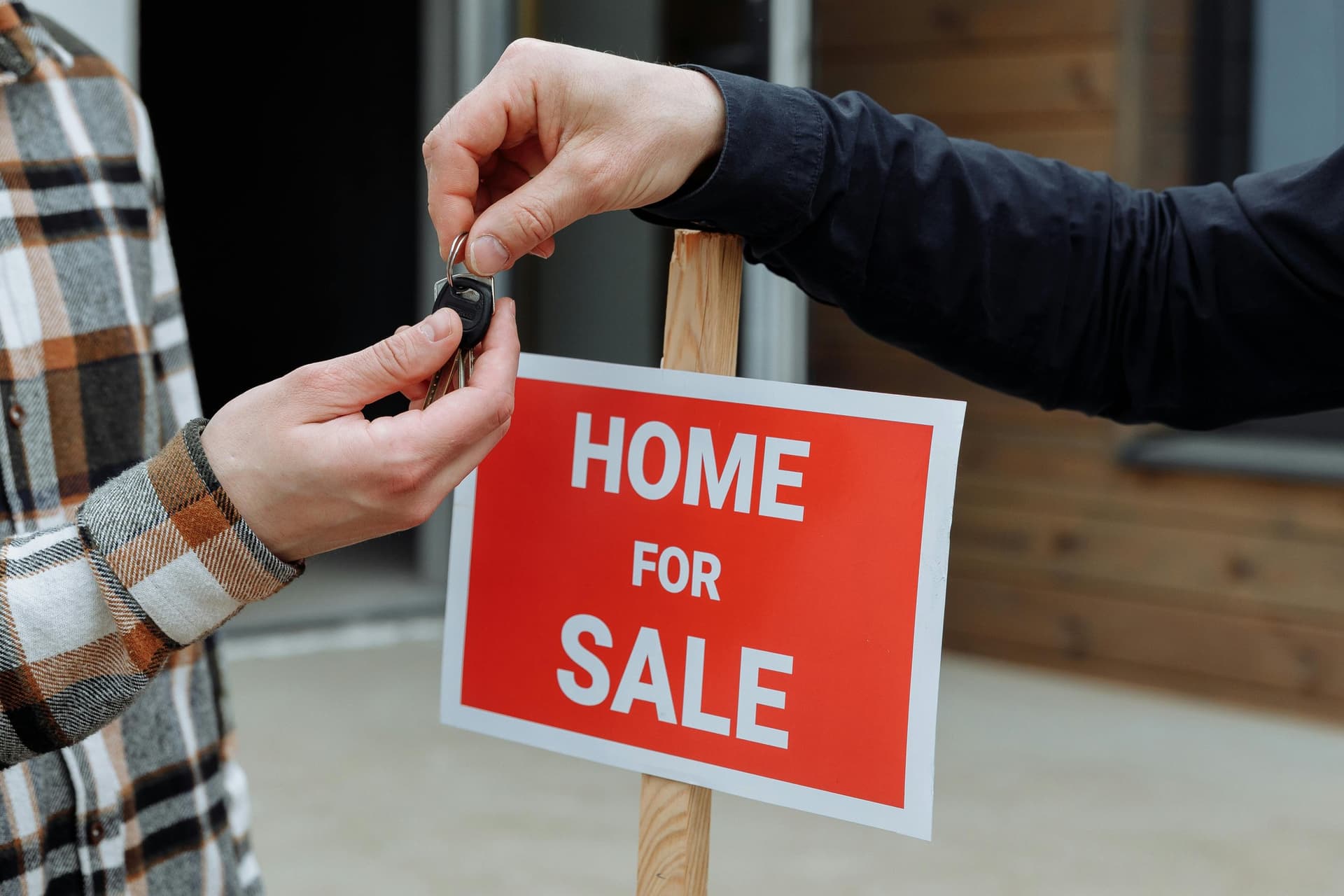 Featured image for the article “How to Choose a Listing Agent”