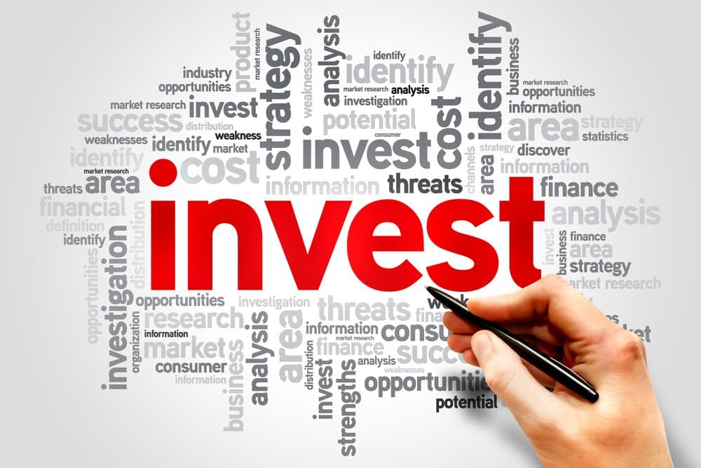 Featured image for the article “Pros & Cons of Real Estate Investing”