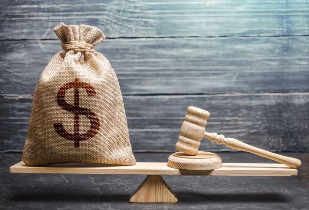 Featured image for the article “Legal: Deposits and Liquidated Damages”